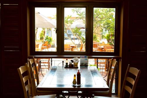 โรงแรม ซี.เอส. ปัตตานี (C.S. Pattani Hotel) in ปัตตานี