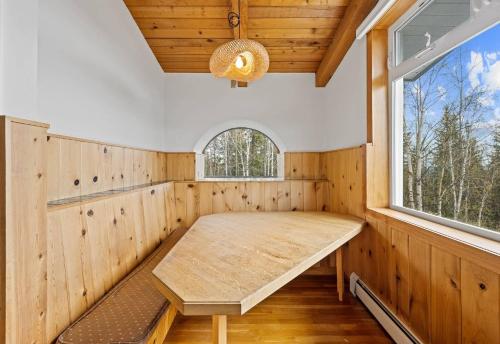 Iekārtas, Scandi Aurora Villa - Private Sauna & Epic Views in College (AK)