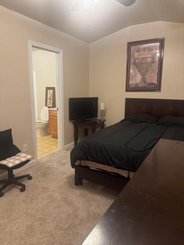 Beautiful ATL Gated Community Townhouse in Browns Mill Park