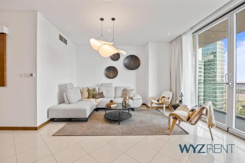 Creekside Haven 2BR Marsa Plaza Dubai Festival