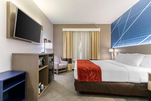 Comfort Suites Downtown Sacramento - main image