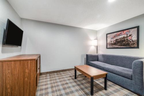 Sleeps 4