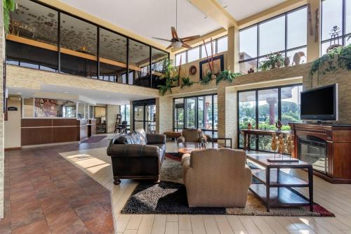 Econo Lodge Broken Arrow-Tulsa in Broken Arrow, USA