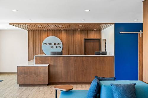 Everhome Suites Bozeman - 로비