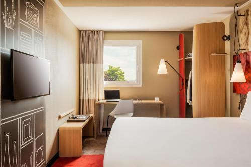 hotel photo