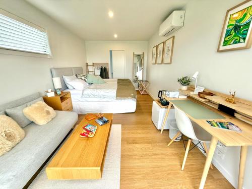 The Mann Homestay, Premium & Deluxe King Rooms with Private Ensuite, Near Waihi & Coromandel in Waihi