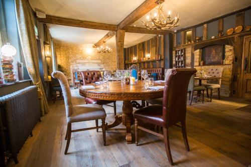 ห้องอาหาร, เดอะ พอร์ช เฮาส์ (The Porch House) in สโตว์-ออน-เดอะ-โวลด์