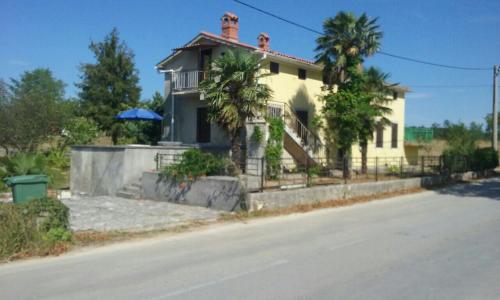  Apartment Ema in Nedeščina