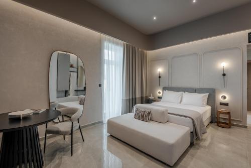 Amara Luxury Suites With Private Hot Tub