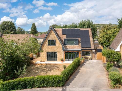 Pass the Keys Stunning home with private parking in Bath