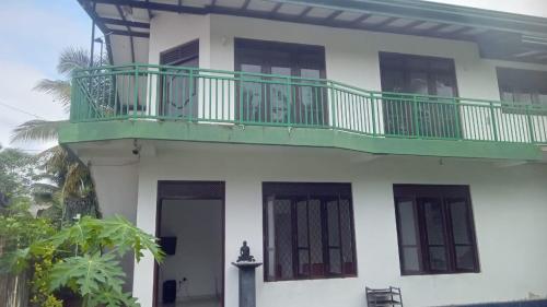Jana Villa