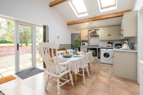 Viesnīcas āriene, East Green Farm Cottages - Gardeners Cottage in Kelsale