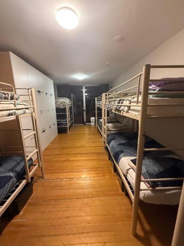 Barkly Backpackers – St. Kilda, GA