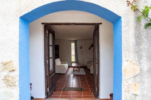 Vivienda de Turismo Rural Granja La Lomica in Cuevas de Cañart