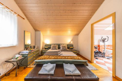 Guest room à la maison de la Plage in Port-Valais, Schweiz