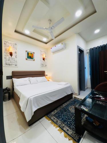 Hotel Refugio in Faridkot