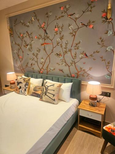 Blissful 3BHK Golf Course Rd by Micasso Homes No Party - image 5