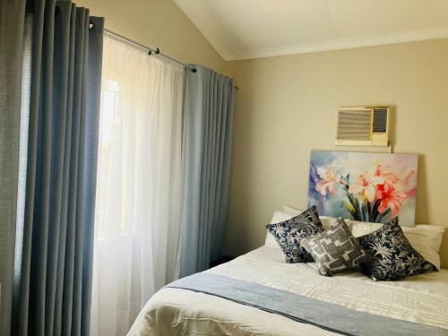 翁丹瓜 Ehalo Ndjoko which means small beginnings 4星级 单人房 客房