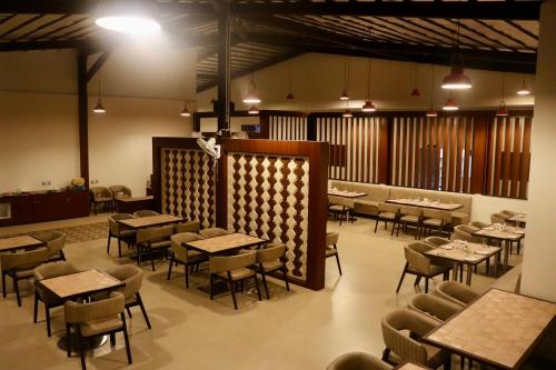 Myspace Hotel JMR in Chitradurga