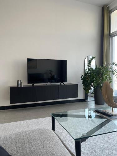 Specious 1 bd close to Sea Jumeirah, Dubai (photo 4)