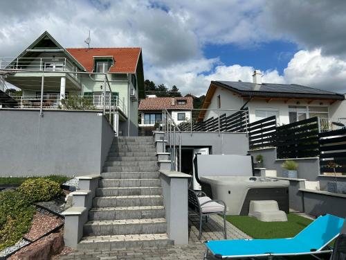 Pezsgőfürdő, Fügefa Apartman (Fugefa Apartman) in Balatonalmádi