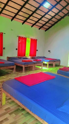 Nature kings Timber leaf Homestay in Ilehole