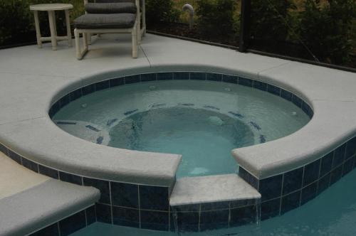 Luxury 5 Bedroom Villa with Secluded Pool/Spa in Glenbrook community near Orlando in Orlando, USA