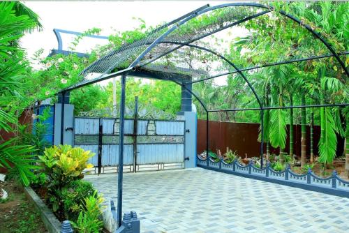 K S B Palace in Kilinochchi