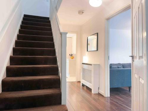 BrumStay - 4 Bedrooms TownHouse sleeps 6 with Driveway Parking and Garden, Birmingham (Foto 5)