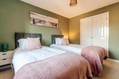 Modern & stylish 4 bed home with garden, Peterborough (zdjęcie 8)