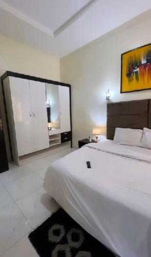 Ginik Suite And Apartments - image 5