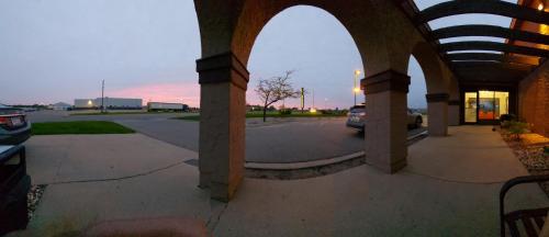 Exterior view, Days Inn by Wyndham Willmar in Willmar (MN)