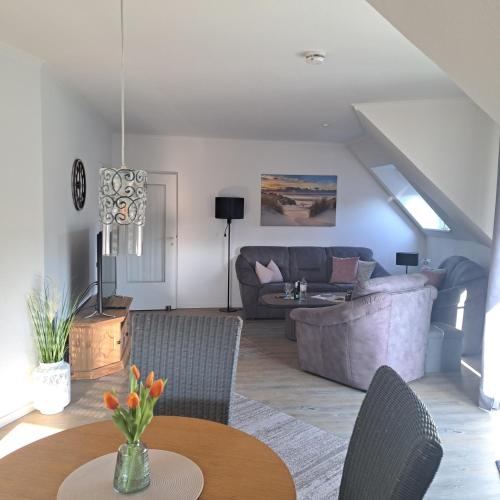 Haus Nordstrand Vereinsalle 21WHG 2 6 in Бусум