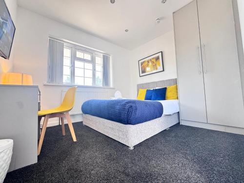 room detail thumbnail 0