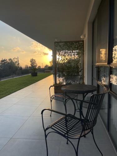 Calma Hermon Guest Rooms in 네베 아티브