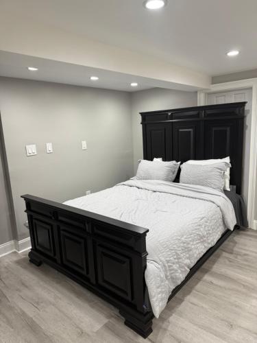 JFK Private Studio Apt in Morris Park, USA