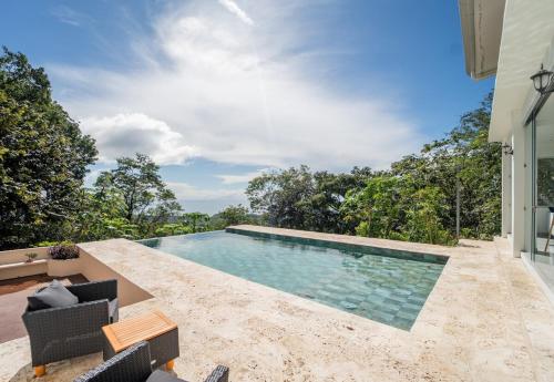 Villa Ocean Jungle View Infinity Pool Near Samara in Puerto Carrillo