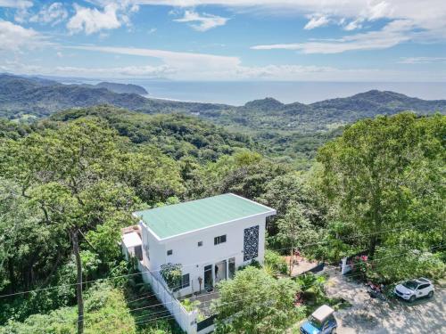 Villa Ocean Jungle View Infinity Pool Near Samara in Puerto Carrillo