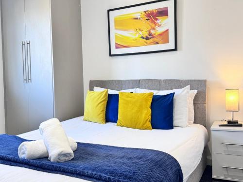 room detail thumbnail 2