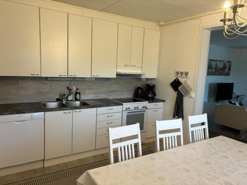 廚房, WhiteHouse, peaceful togetherness in 萊赫蒂邁基(南博滕區)