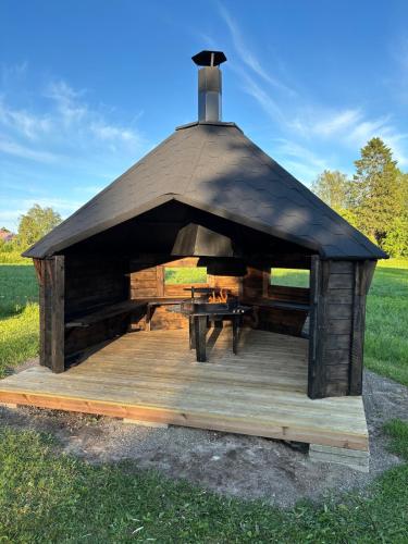 設施, WhiteHouse, peaceful togetherness in 萊赫蒂邁基(南博滕區)