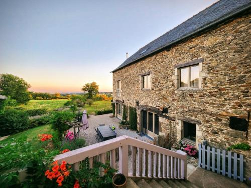 La Source Du Bonheur Chambres et Table d'Hôtes