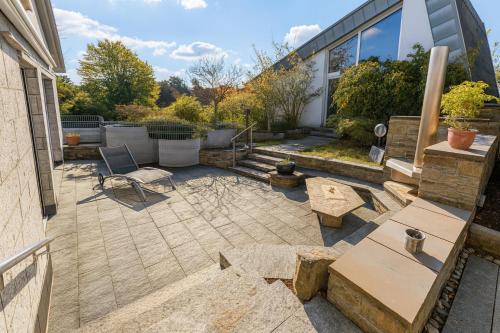 Unterkunft von außen, Villa Steinmetz - Mit Whirlpool bei Köln (Villa Steinmetz - Mit Whirlpool bei Koln) in Bergisch Gladbach