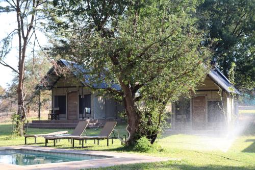 Uitzicht, Mongwe Safari Camp in Kariba