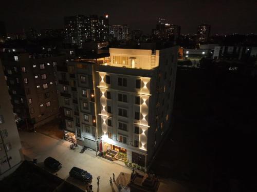 Exterior view, ROYAL ACE BOUTIQUE HOTEL - Bhartiya City in Kempanahalli