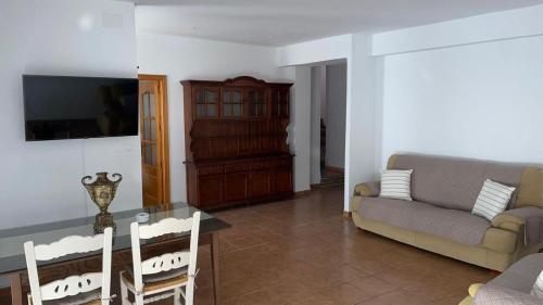 Shared lounge/TV area, El Rincon del Agua in Fuente de las Monjas