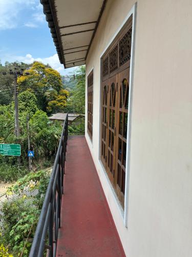 NALY's Lodge