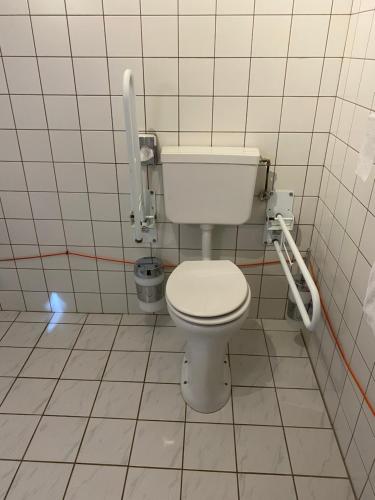 Zimmer mit 2 einzelbetten, barrierefrei