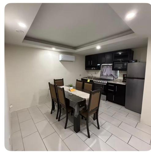 Family Condo in Verdugo