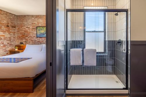 Lightwell Hotel & Spa - image 14